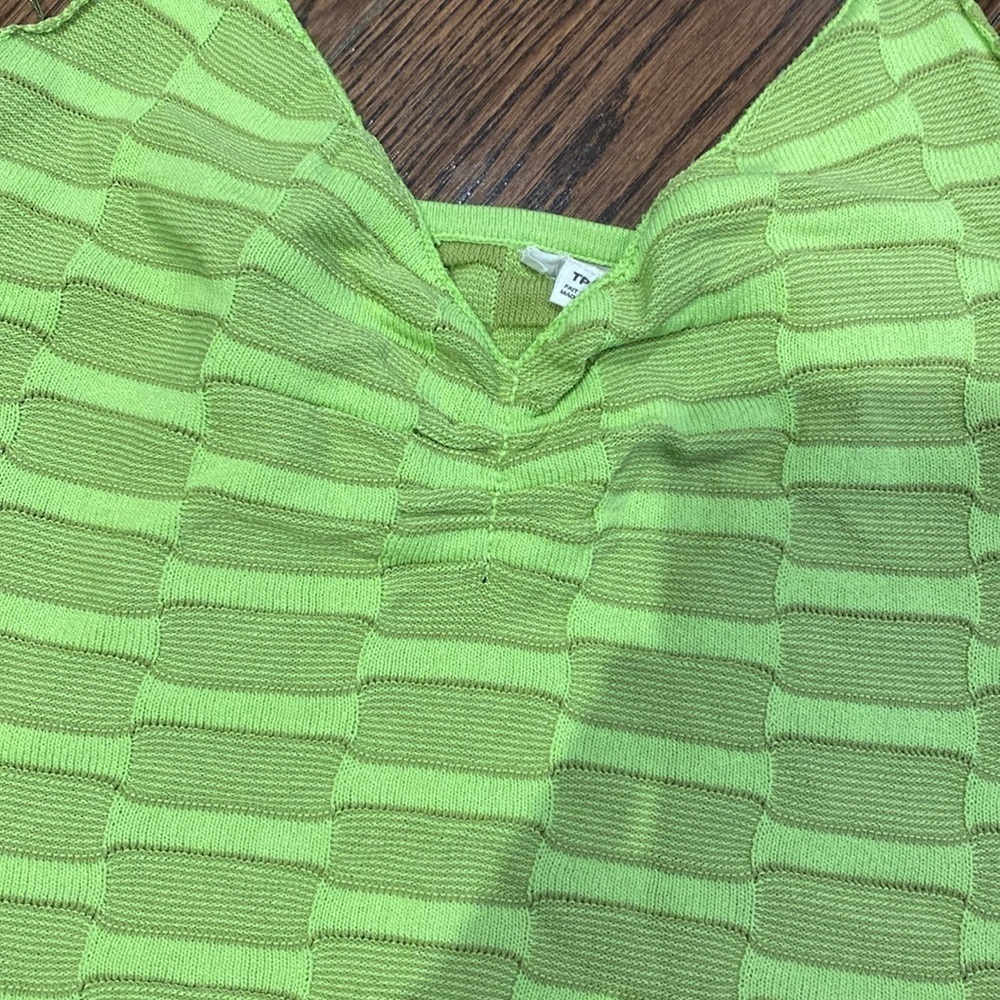 Garage halter crop top - Picture 2 of 5